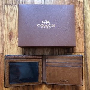Coach Men’s Bifold Brown Leather Wallet